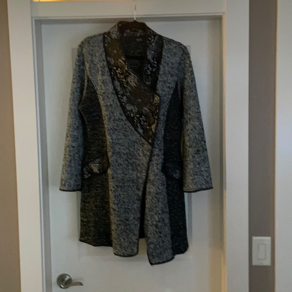 Ness Cardigan/Coat Size M black and white